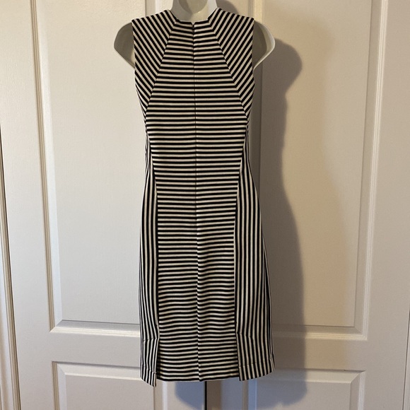 Joe sleeveless dress size XS - Picture 3 of 3